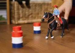 Barrel Racing mit Cowgirl