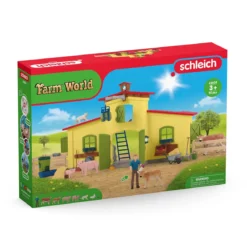 Großer Stall mit Tieren und Zubehör