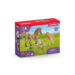 HORSE CLUB Sarahs Tierbaby-Pflege