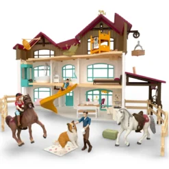 Lakeside Villa & Paddock