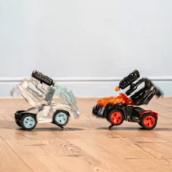 Lava-Crashmobil mit Mini Creature