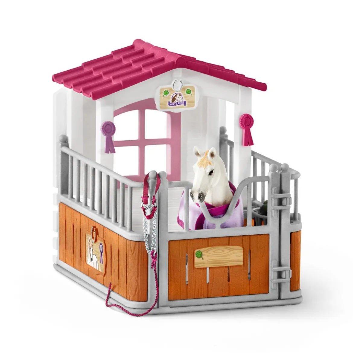 Pferdebox mit Lusitano Stute