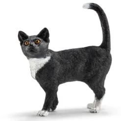 Spielspaß für niedliche Katzen