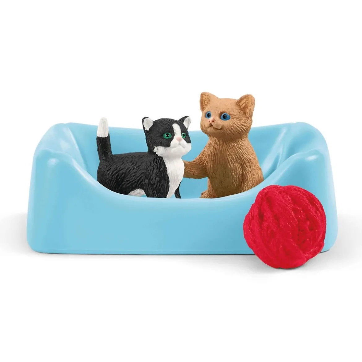 Spielspaß für niedliche Katzen