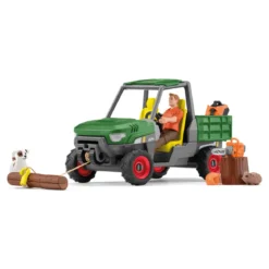 Waldbauer mit Fahrzeug